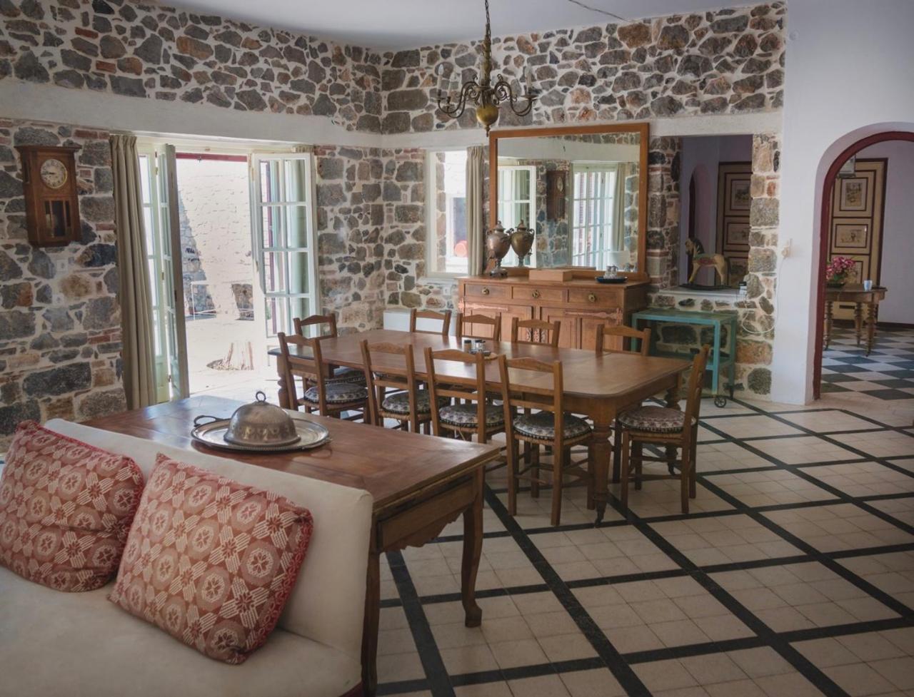 The Villa Averoff Kirinthos Exterior photo